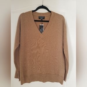 Banana Republic Filpucci Sweater camel size large NWT